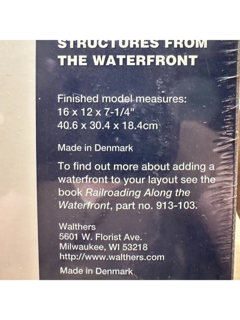 Walthers Cornerstone Municipal Pier Terminal HO Scale Model Kit The Waterfront